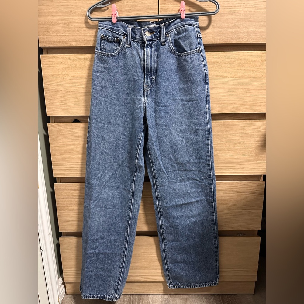 Levi's High Waisted Straight Jeans